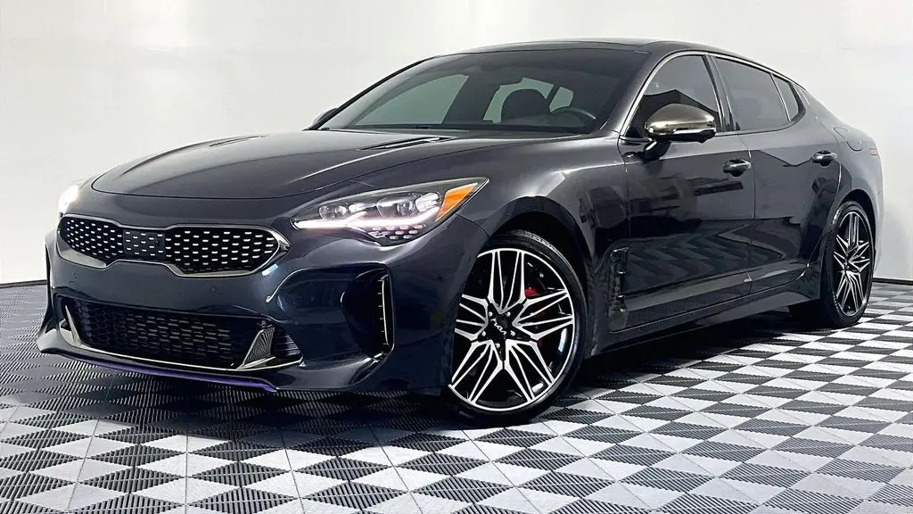 2023 Kia Stinger GT2