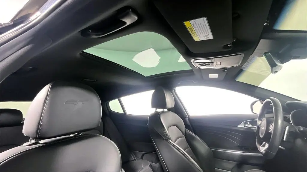 2023 Kia Stinger GT2