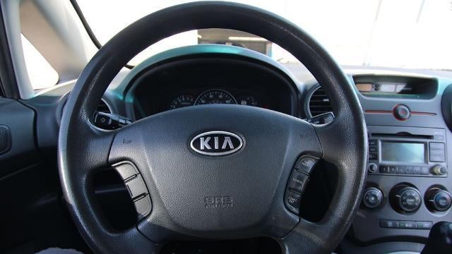 2009 Kia Rondo LX