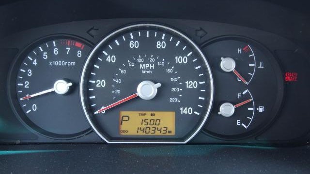 2009 Kia Rondo LX