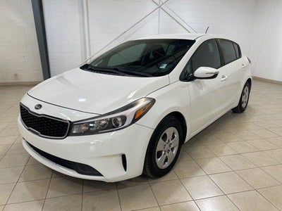 Photo of a 2017 Kia FORTE5 LX 4DR Hatchback for sale