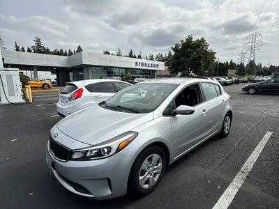 2017 Kia FORTE5 LX 4DR Hatchback