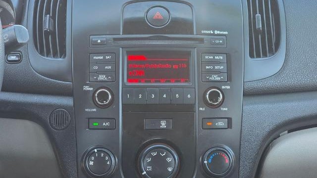 2010 Kia Forte LX