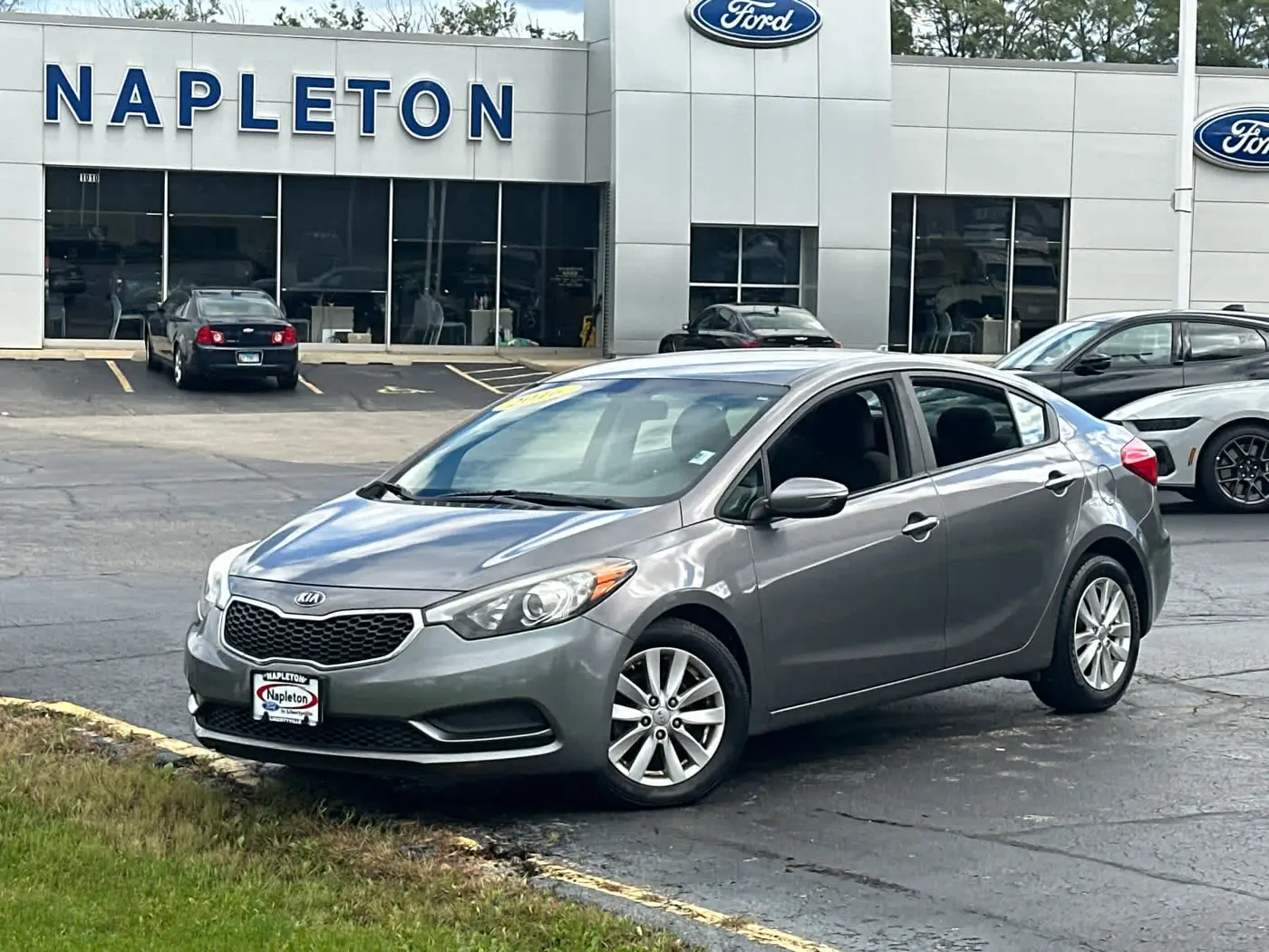2016 Kia Forte - $8,990