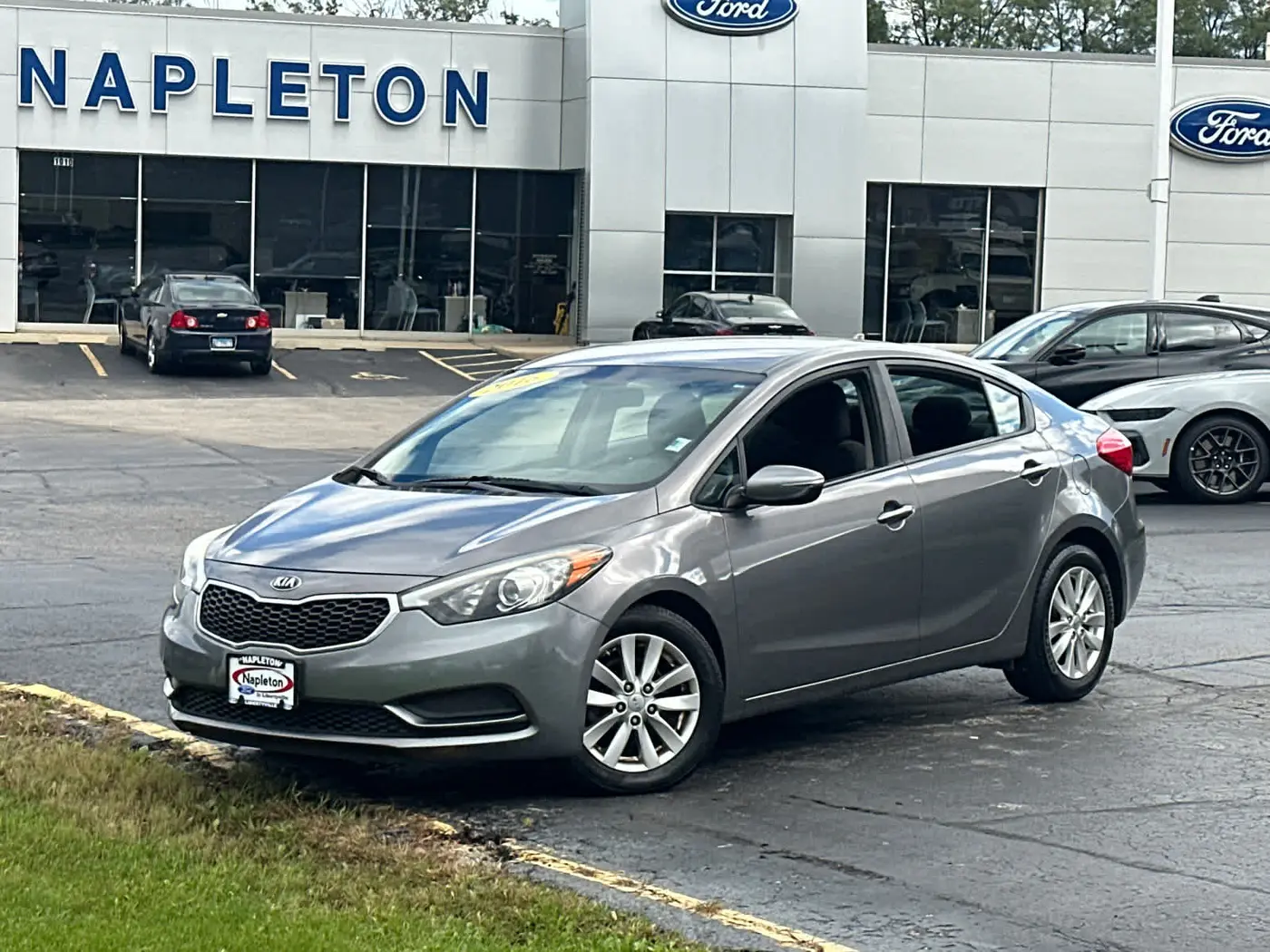 2016 Kia Forte - $8,990