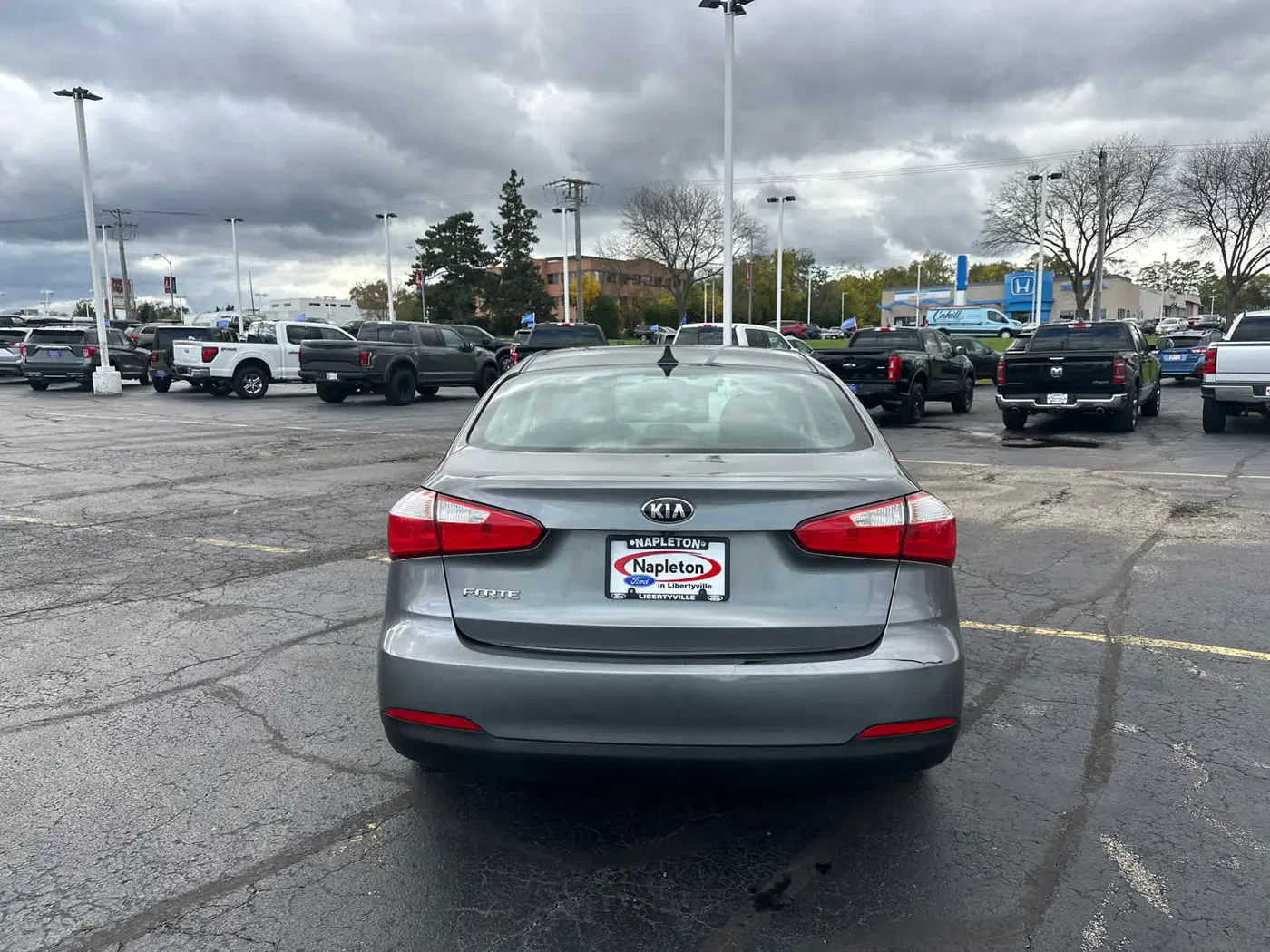2016 Kia Forte - $8,990
