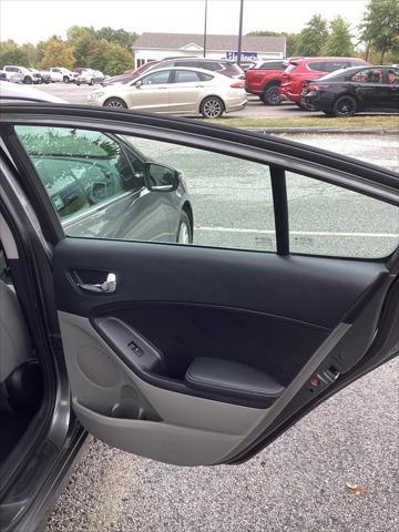 2014 Kia Forte - $9,966