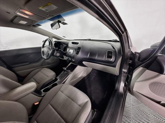 2014 Kia Forte - $9,865