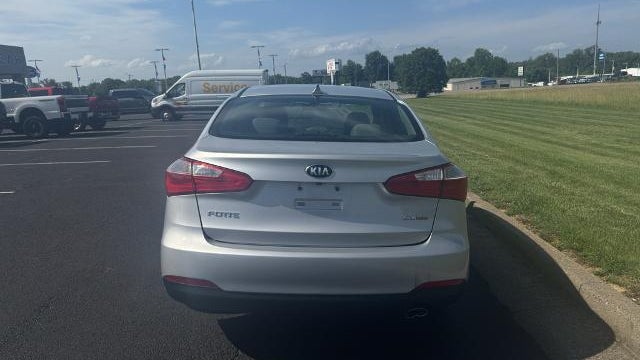 2016 Kia Forte EX
