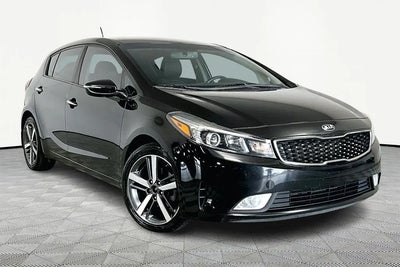 2017 Kia FORTE5 EX 4DR Hatchback