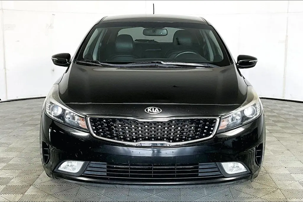 2017 Kia Forte - $11,541