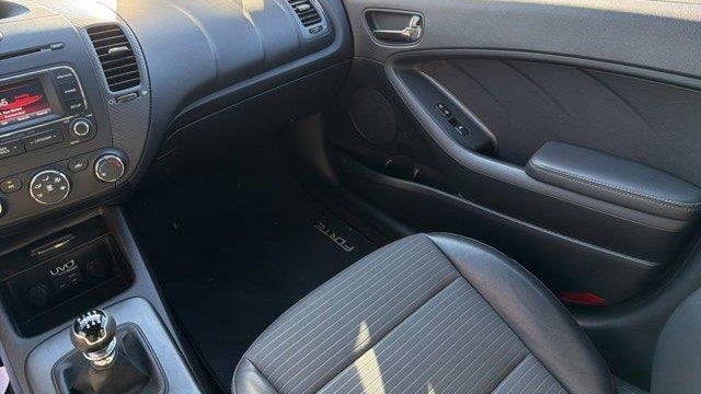 2015 Kia Forte5 SX