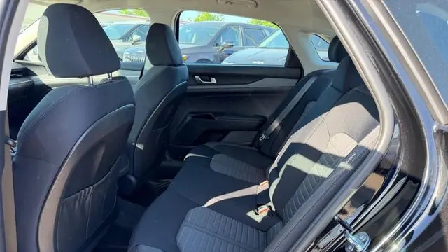 2026 Kia K5 LXS
