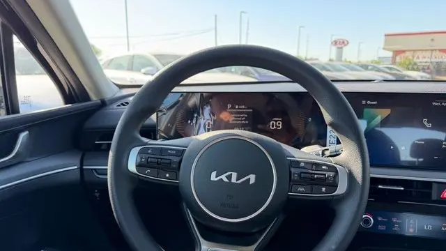 2026 Kia K5 LXS