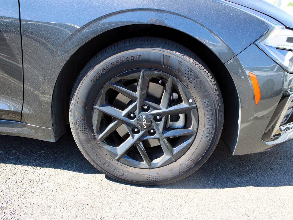 2025 Kia K5 - $24,399