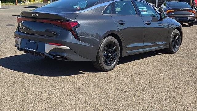 2026 Kia K5 LXS