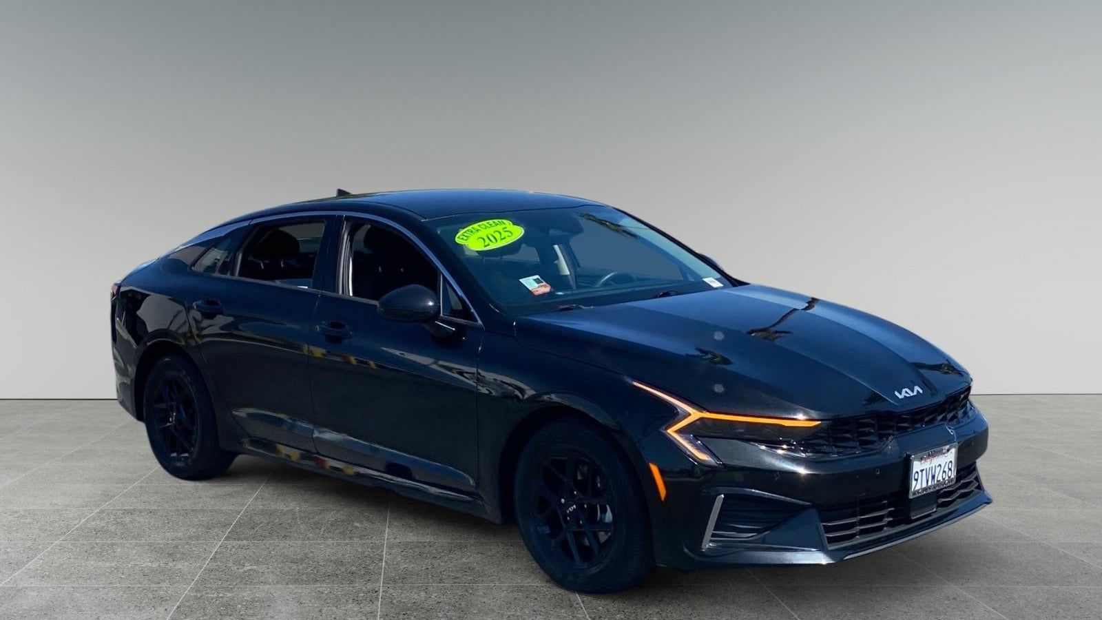 2025 Kia K5 LXS