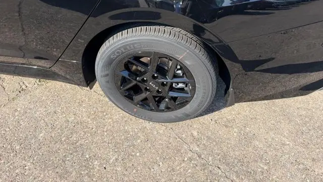 2026 Kia K5 LXS