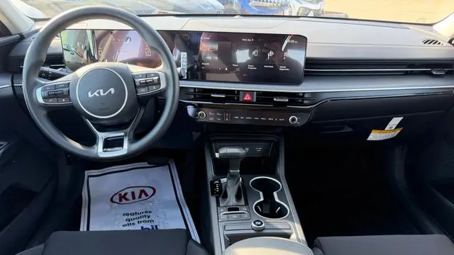 2026 Kia K5 LXS
