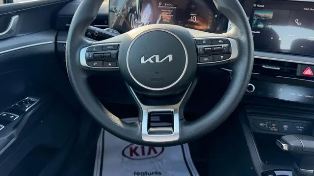 2026 Kia K5 LXS