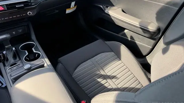2026 Kia K5 LXS