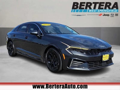2025 Kia K5 LXS 4DR Sedan