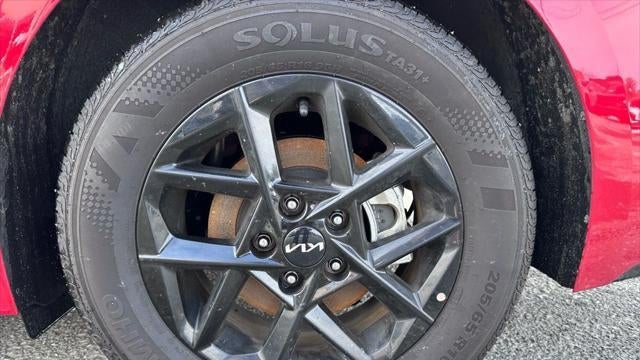 2025 Kia K5 LXS