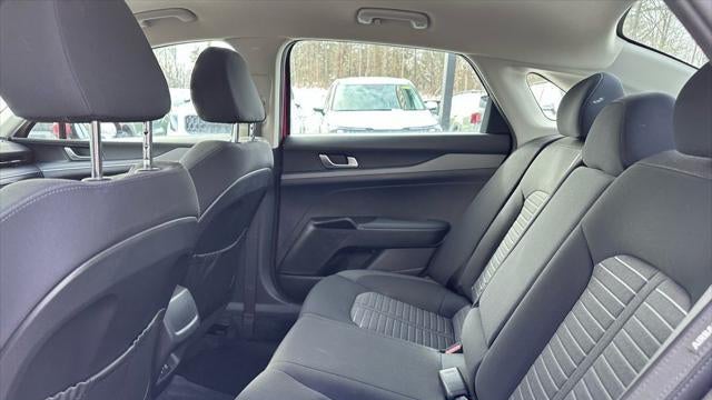 2025 Kia K5 LXS