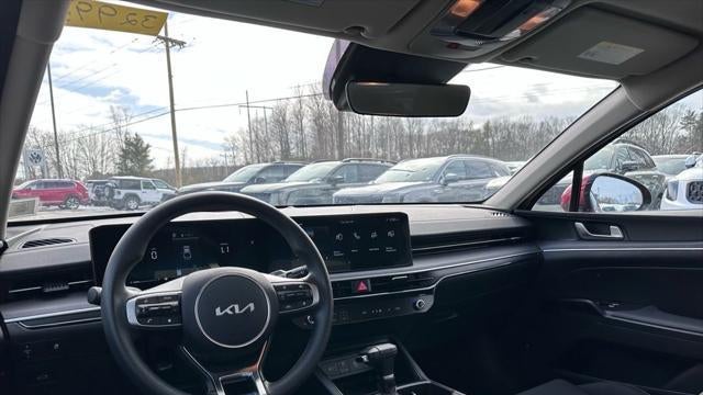 2025 Kia K5 LXS