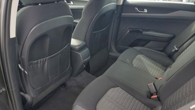 2025 Kia K5 LXS