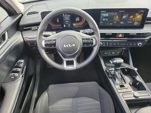 2025 Kia K5 - $22,000