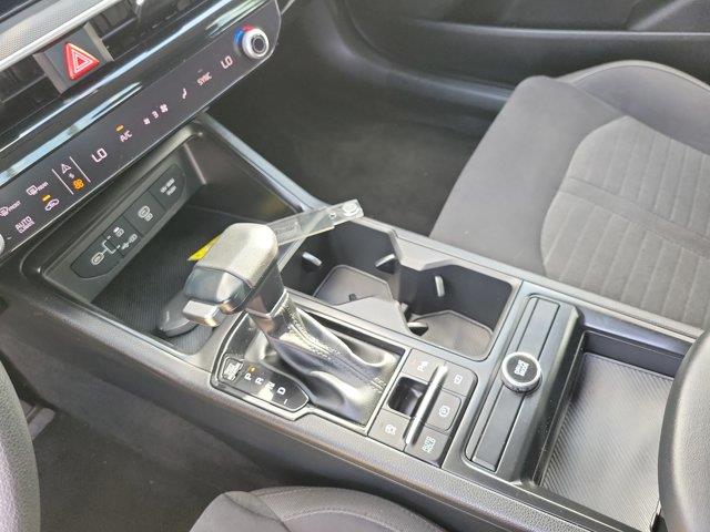 2025 Kia K5 - $22,000