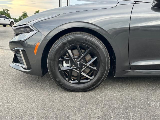 2025 Kia K5 - $24,437