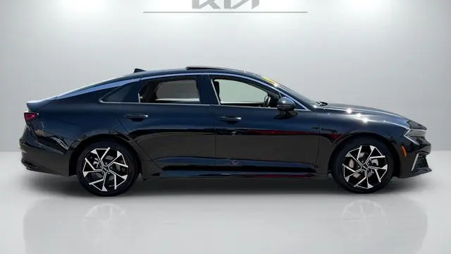 2025 Kia K5 EX
