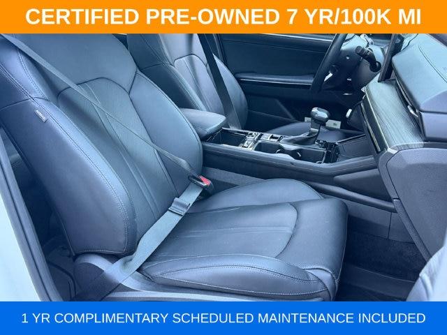 2025 Kia K5 - $27,000