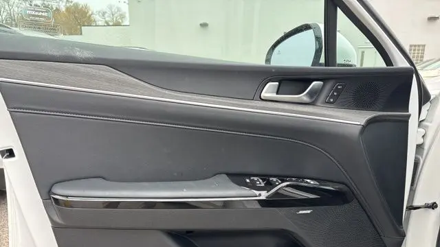 2025 Kia K5 EX
