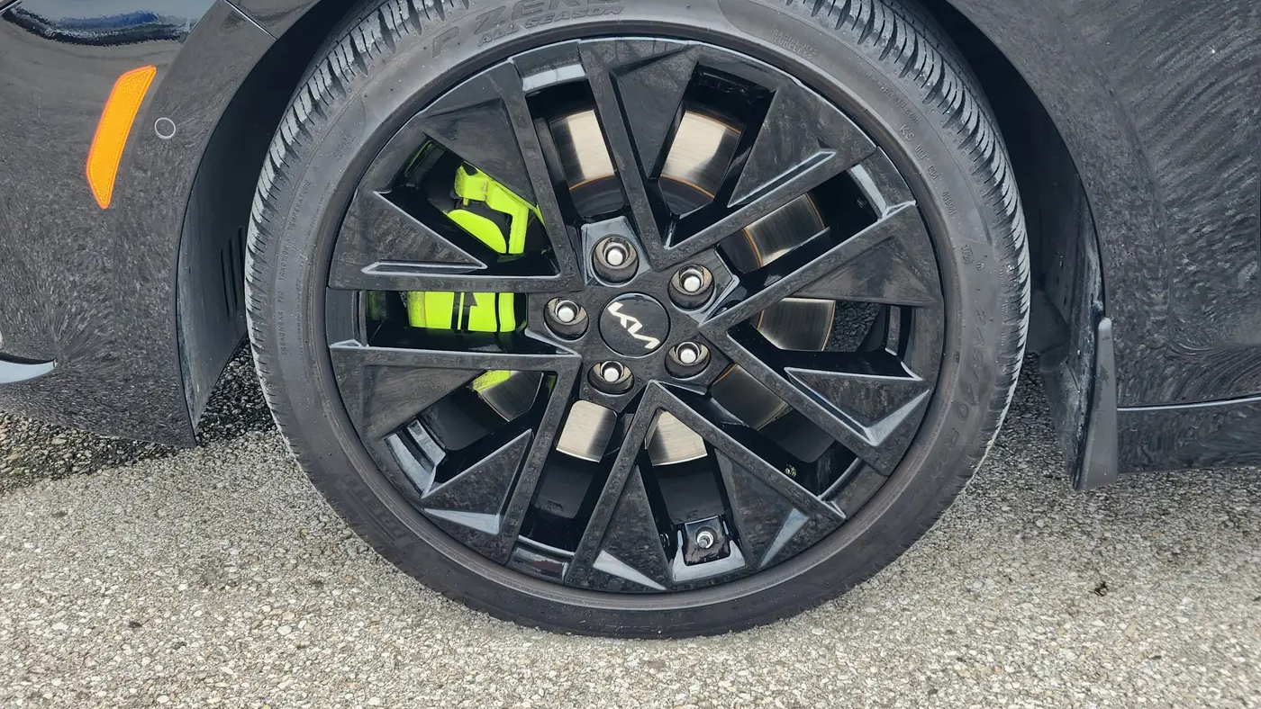 2025 Kia K5 GT