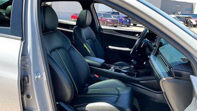 2025 Kia K5 GT