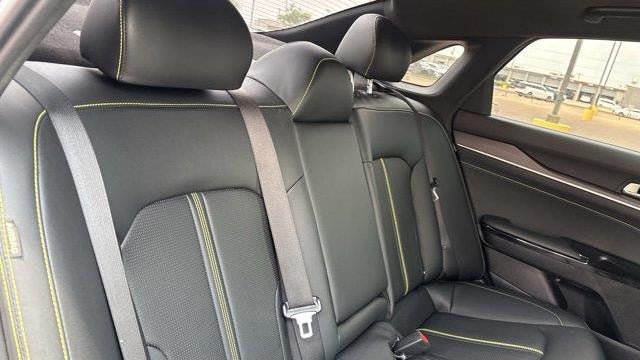 2025 Kia K5 GT