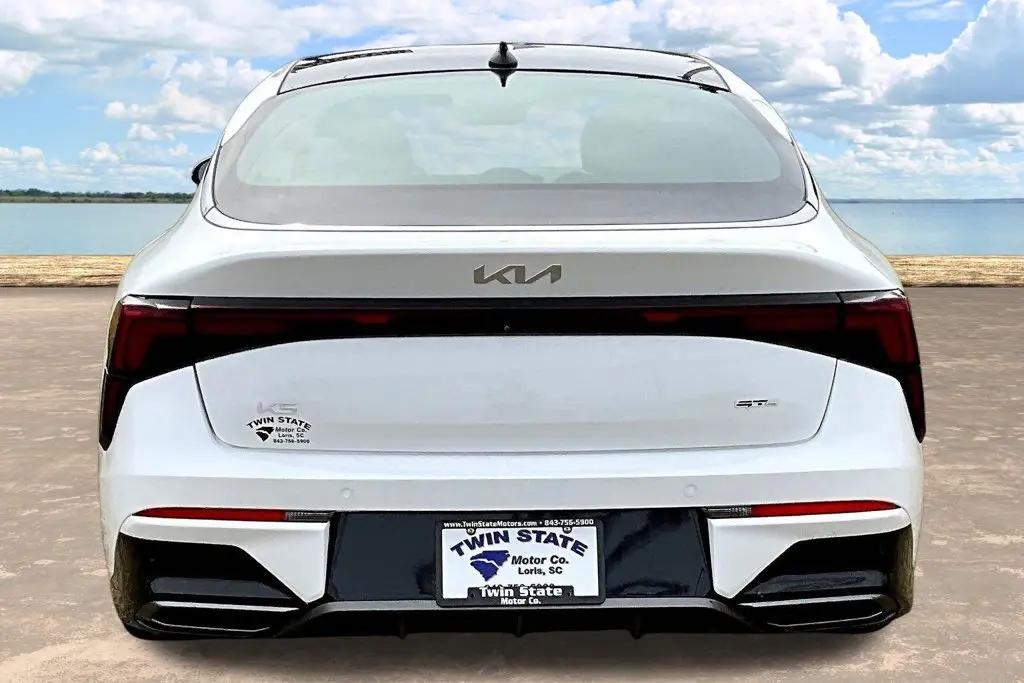 2025 Kia K5 - $27,950