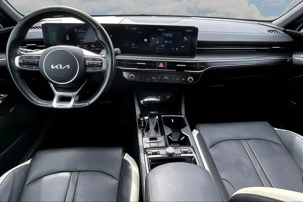 2025 Kia K5 - $27,950