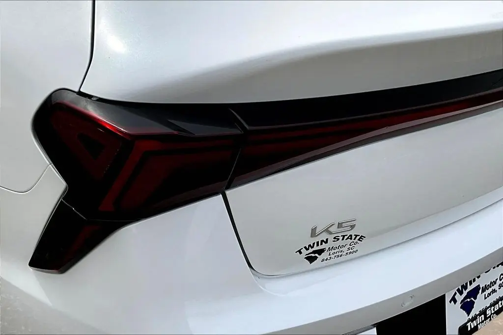 2025 Kia K5 - $27,950