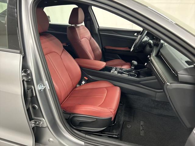 2026 Kia K5 - $27,105