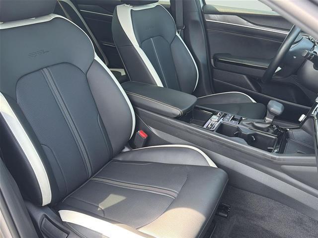 2025 Kia K5 - $28,978