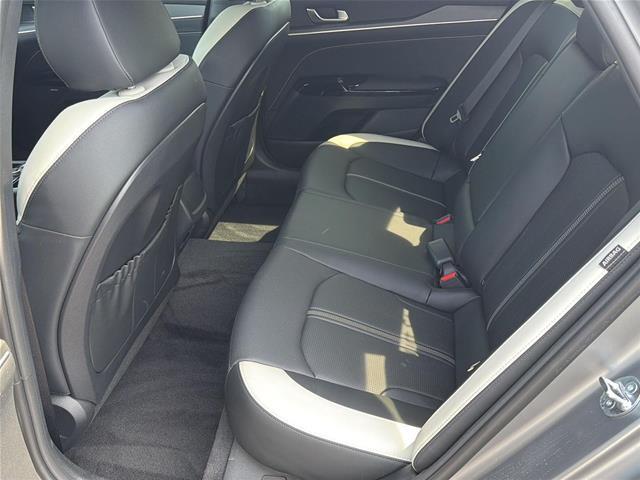 2025 Kia K5 - $28,978