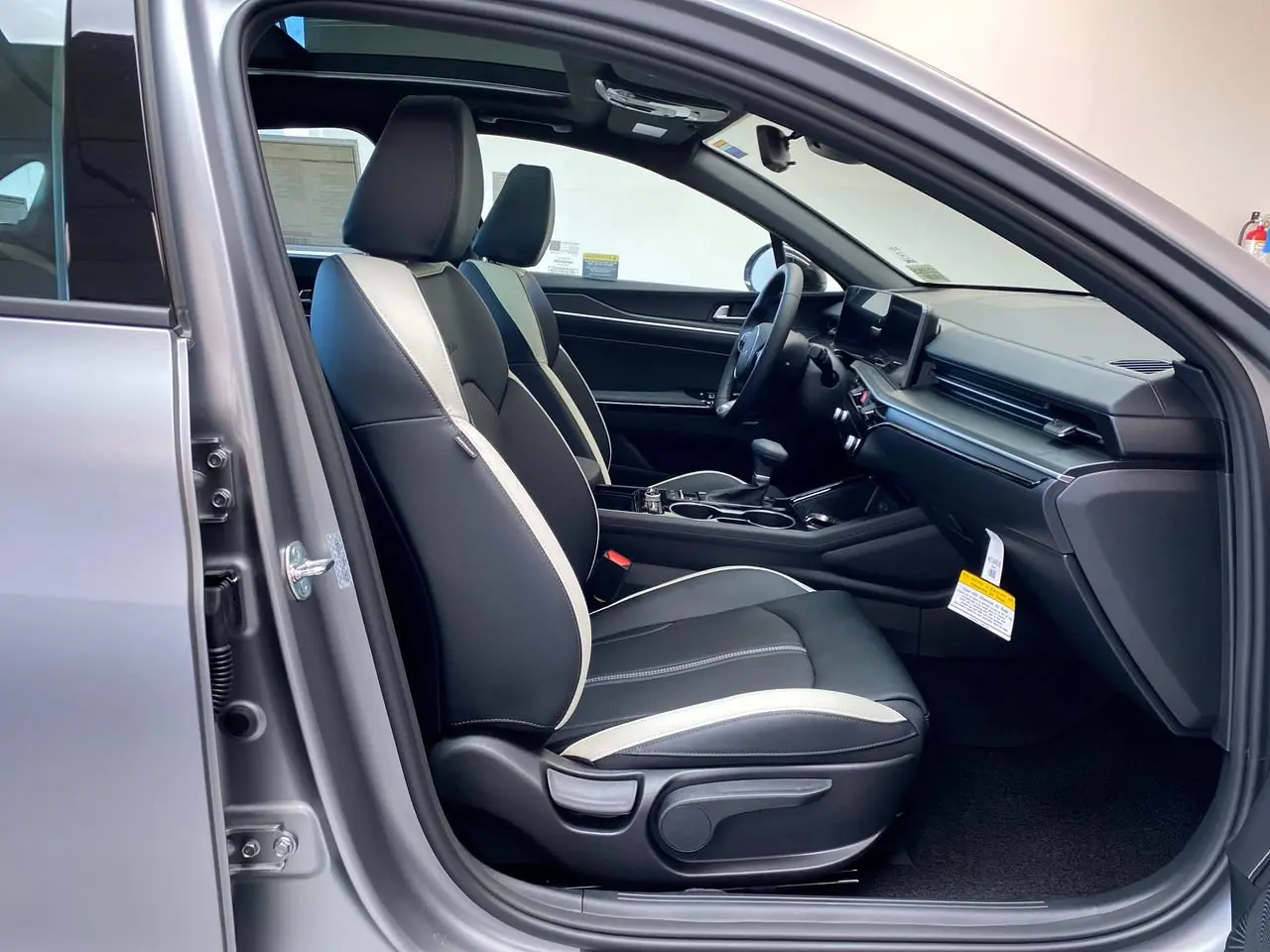 2026 Kia K5 - $33,911