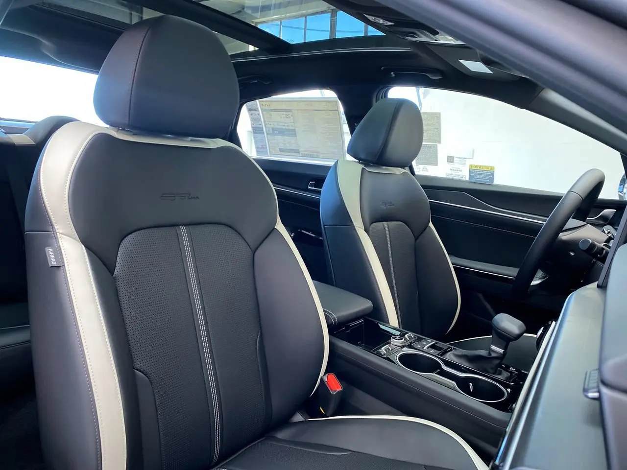 2026 Kia K5 - $33,911