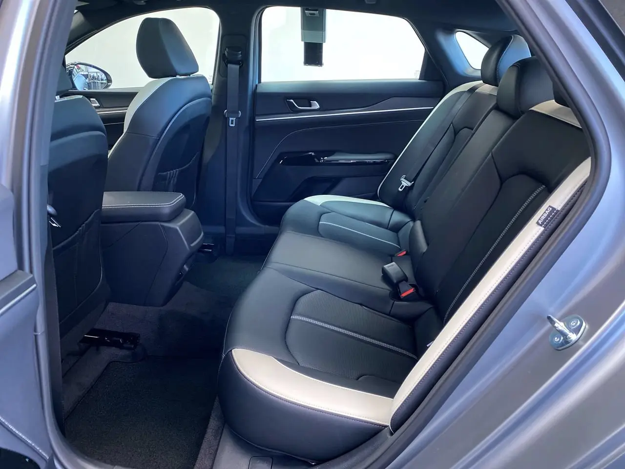 2026 Kia K5 - $33,911