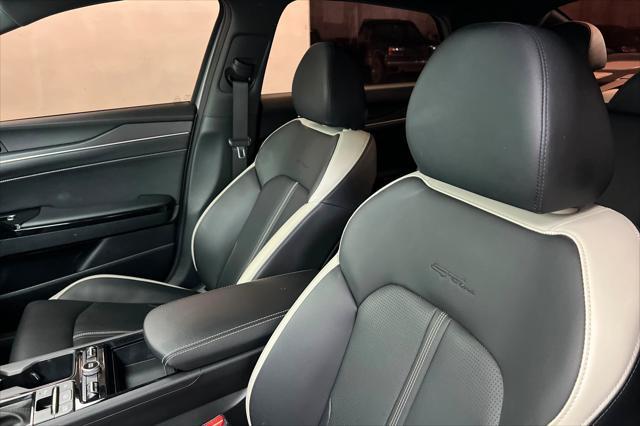 2025 Kia K5 - $27,499
