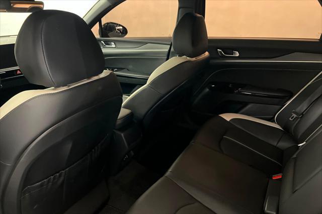 2025 Kia K5 - $27,499